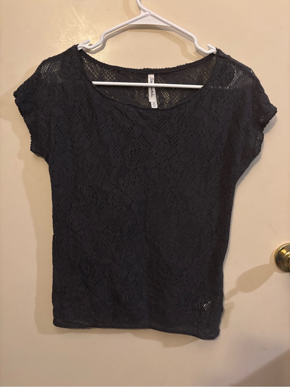 Aeropostale Lace Short Sleeve Blouse